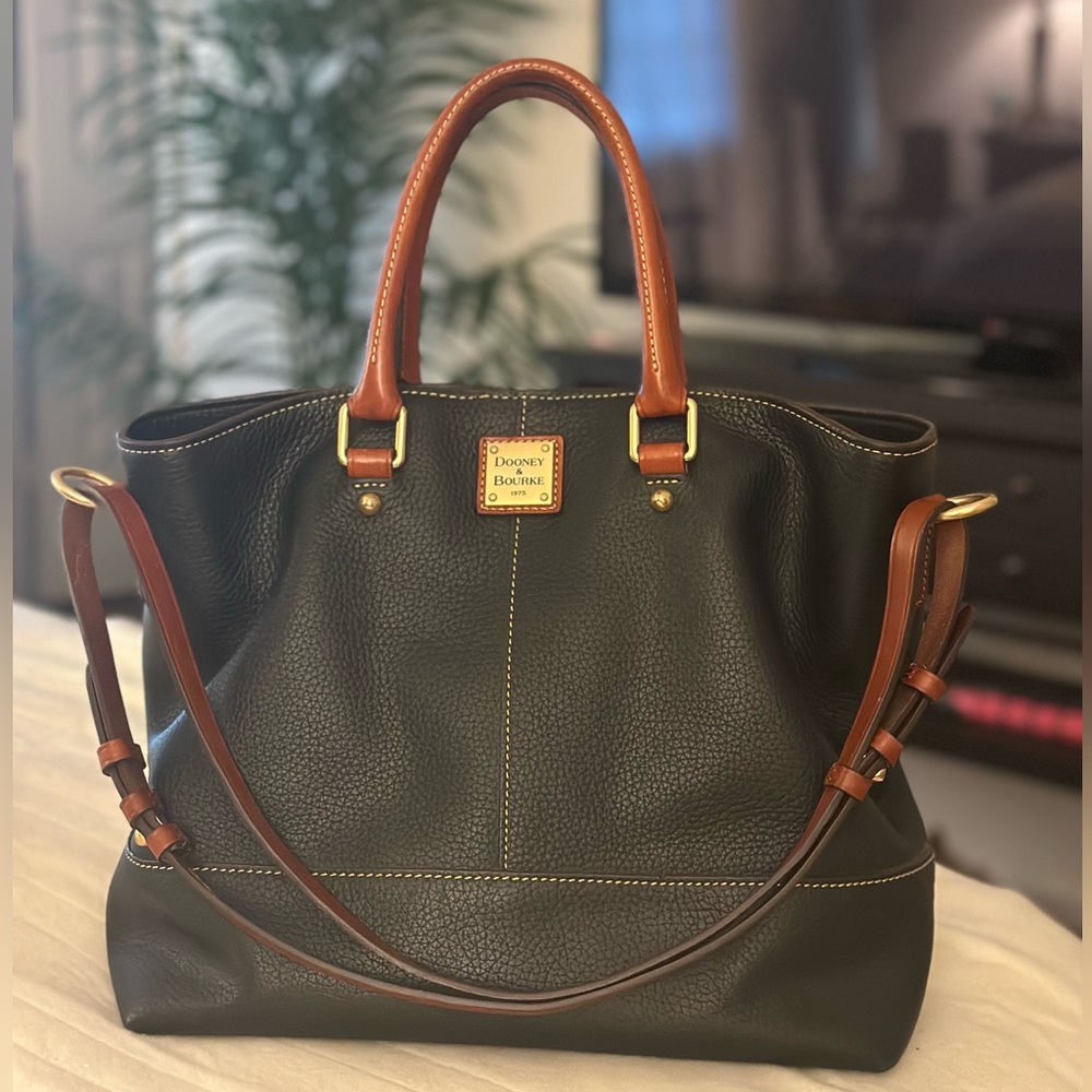 Dooney & Bourke Chelsea Leather Shopper
